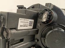 Laden Sie das Bild in den Galerie-Viewer, Frontscheinwerfer Hyundai I30 III 92102-G4510 Rechts Scheinwerfer Headlight SCH4185093518dm