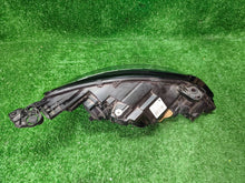 Laden Sie das Bild in den Galerie-Viewer, Frontscheinwerfer Peugeot 308 II 9816990680 Links Scheinwerfer Headlight SCH4191136497vg