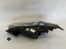 Laden Sie das Bild in den Galerie-Viewer, Frontscheinwerfer Ford Kuga I LV4B-13E014-CA Rechts Scheinwerfer Headlight SCH4194608559sg