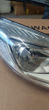 Load image into Gallery viewer, Frontscheinwerfer Ford Focus III 1481914820 Rechts Scheinwerfer Headlight SCH4201793917li