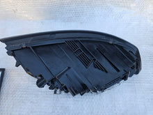 Laden Sie das Bild in den Galerie-Viewer, Frontscheinwerfer Volvo S40 31265698 Links Scheinwerfer Headlight SCH4205142385ol