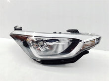 Load image into Gallery viewer, Frontscheinwerfer Hyundai I20 92102C8000 Rechts Scheinwerfer Headlight SCH4207083318te