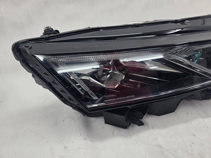 Frontscheinwerfer Skoda Octavia IV 5E4941036 Rechts Scheinwerfer Headlight SCH4209998116ln