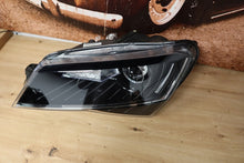 Laden Sie das Bild in den Galerie-Viewer, Frontscheinwerfer Skoda Superb III 3V1941015 Xenon Links Scheinwerfer Headlight SCH4215783880nm