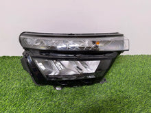 Laden Sie das Bild in den Galerie-Viewer, Frontscheinwerfer Skoda Kamiq 658941016 PLJ1787 Rechts Scheinwerfer Headlight SCH4216187962qq