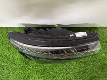 Laden Sie das Bild in den Galerie-Viewer, Frontscheinwerfer Skoda Kamiq 658941016 PLJ1787 Rechts Scheinwerfer Headlight SCH4216187962qq