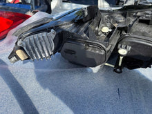 Load image into Gallery viewer, Frontscheinwerfer VW I 14B941035B LE310568990VF201CD0 Links Headlight SCH4218056298es