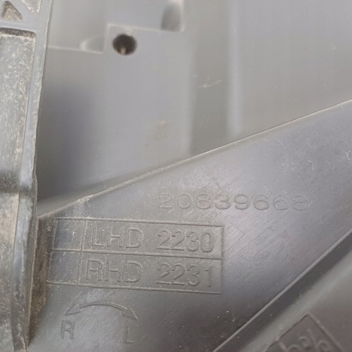 Frontscheinwerfer Opel Antara 20839668 Links Scheinwerfer Headlight SCH4224338359io