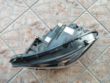 Laden Sie das Bild in den Galerie-Viewer, Frontscheinwerfer Mercedes-Benz Cla A1189066901 LED Links Scheinwerfer Headlight SCH4227176693fc