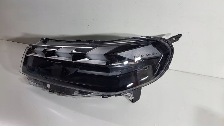 Frontscheinwerfer Peugeot Expert Traveller 9847209080 Links Headlight SCH4229286427jz