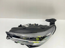 Laden Sie das Bild in den Galerie-Viewer, Frontscheinwerfer Opel Corsa F 9829522780 LED Links Scheinwerfer Headlight SCH4230791282de