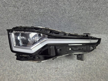 Laden Sie das Bild in den Galerie-Viewer, Frontscheinwerfer Ssangyong I W ZMM92-101000 Links Scheinwerfer Headlight SCH4238311219zw
