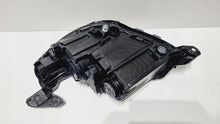 Laden Sie das Bild in den Galerie-Viewer, Frontscheinwerfer Opel Corsa F 9829465380 Rechts Scheinwerfer Headlight SCH4239084686mw