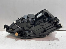 Laden Sie das Bild in den Galerie-Viewer, Frontscheinwerfer VW Caddy 2K1941032A Xenon Rechts Scheinwerfer Headlight SCH4247960825zr