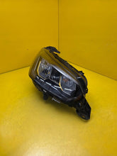 Laden Sie das Bild in den Galerie-Viewer, Frontscheinwerfer Peugeot 2008 II 9833036180 LED Rechts Scheinwerfer Headlight SCH4252422597id
