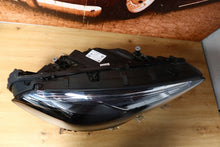 Laden Sie das Bild in den Galerie-Viewer, Frontscheinwerfer Mercedes-Benz W247 A2479064204 LED Rechts Headlight SCH4252950215cz