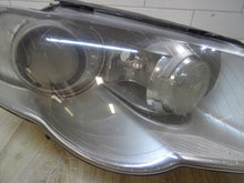 Load image into Gallery viewer, Frontscheinwerfer VW Passat 3C0941752D Xenon Rechts Scheinwerfer Headlight SCH4254800221fp