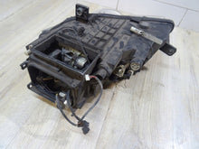 Load image into Gallery viewer, Frontscheinwerfer VW Passat 3C0941752D Xenon Rechts Scheinwerfer Headlight SCH4254800221fp
