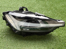 Laden Sie das Bild in den Galerie-Viewer, Frontscheinwerfer Volvo Xc60 I 32396584 Rechts Scheinwerfer Headlight SCH4259351021hb
