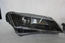 Laden Sie das Bild in den Galerie-Viewer, Frontscheinwerfer Skoda Superb III 3V1941015B Xenon Links Scheinwerfer Headlight SCH4260744990wx