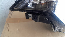 Load image into Gallery viewer, Frontscheinwerfer Mitsubishi Outlander III 8301C863 Links Scheinwerfer Headlight SCH4274272573uz