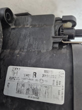 Laden Sie das Bild in den Galerie-Viewer, Frontscheinwerfer Seat Exeo 3R1941008D Rechts Scheinwerfer Headlight SCH4274475069ix