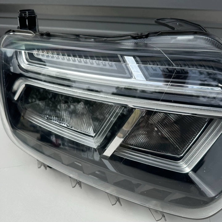Frontscheinwerfer Dacia Duster 260101613R Rechts Scheinwerfer Headlight SCH4275591050he