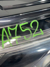 Load image into Gallery viewer, Frontscheinwerfer Audi A6 1ZX01337802 4K0941036 013378020007 Rechts Headlight SCH4278015642th