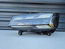 Laden Sie das Bild in den Galerie-Viewer, Frontscheinwerfer Audi Q2 81A941035D LED Links Scheinwerfer Headlight SCH4287997075xg