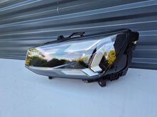 Laden Sie das Bild in den Galerie-Viewer, Frontscheinwerfer Audi Q2 81A941035D LED Links Scheinwerfer Headlight SCH4287997075xg