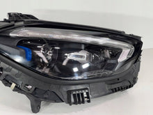 Laden Sie das Bild in den Galerie-Viewer, Frontscheinwerfer Mercedes-Benz W206 A2069065404 Rechts Scheinwerfer Headlight SCH4288281669dg