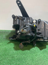 Load image into Gallery viewer, Frontscheinwerfer Mazda Mx30 5327874400 DN4J-51040 Links Scheinwerfer Headlight SCH4290924287hb