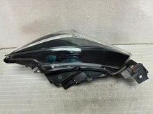 Laden Sie das Bild in den Galerie-Viewer, Frontscheinwerfer Mazda 2 Dj D09K-51040 Full LED Links Scheinwerfer Headlight SCH4294436900bs