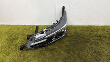 Laden Sie das Bild in den Galerie-Viewer, Frontscheinwerfer Toyota Corolla 8117002L5000 LED Links Scheinwerfer Headlight SCH4295215253cf
