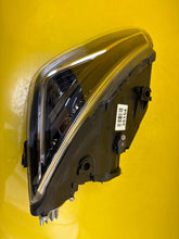 Laden Sie das Bild in den Galerie-Viewer, Frontscheinwerfer Seat Leon 5F1941007L LED Links Scheinwerfer Headlight SCH4296547157fo