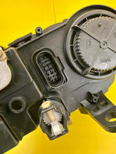 Laden Sie das Bild in den Galerie-Viewer, Frontscheinwerfer Seat Leon 5F1941007L LED Links Scheinwerfer Headlight SCH4296547157fo
