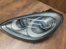 Load image into Gallery viewer, Frontscheinwerfer Porsche Cayenne 7P5941031M Links Scheinwerfer Headlight SCH4298140933gc