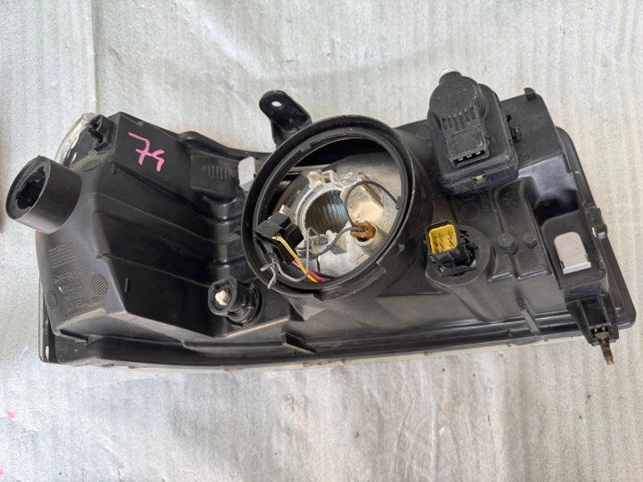 Frontscheinwerfer Land Rover Freelander AMR3998 Links Scheinwerfer Headlight SCH4298252955on