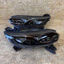 Laden Sie das Bild in den Galerie-Viewer, Frontscheinwerfer Renault Espace I V 260608372R 260108498R Full LED Ein Satz SCH4302608927ws