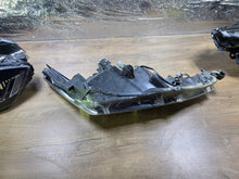 Load image into Gallery viewer, Frontscheinwerfer Toyota Corolla 81150-02L50-00 Links Scheinwerfer Headlight SCH4304634017al