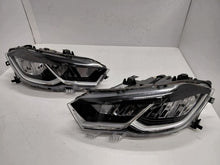 Laden Sie das Bild in den Galerie-Viewer, Frontscheinwerfer VW Polo 2G1941005E 2G1941006E Ein Satz Scheinwerfer Headlight SCH4305047002lp