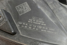 Load image into Gallery viewer, Frontscheinwerfer Ford Focus NX7B-13E014-CF Rechts Scheinwerfer Headlight SCH4305722085ff