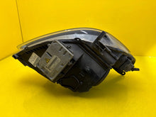 Laden Sie das Bild in den Galerie-Viewer, Frontscheinwerfer Opel Zafira B 0301214283 Xenon Links Scheinwerfer Headlight SCH4309112321ig