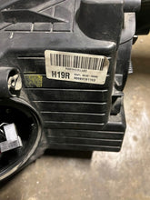 Laden Sie das Bild in den Galerie-Viewer, Frontscheinwerfer Hyundai I30 92102A6060 Rechts Scheinwerfer Headlight SCH4317722858kc