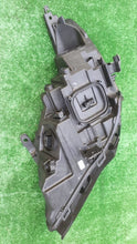 Load image into Gallery viewer, Frontscheinwerfer Opel Astra 39111150 Rechts Scheinwerfer Headlight SCH4319178145ls