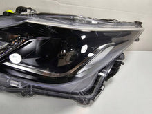 Load image into Gallery viewer, Frontscheinwerfer Toyota Corolla 8115002T31 8111002T31 Ein Satz Headlight SCH4324491052iw