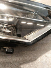 Laden Sie das Bild in den Galerie-Viewer, Frontscheinwerfer VW Passat B8 3G1941005C 3G1941006B Ein Satz Headlight SCH4334411998sq