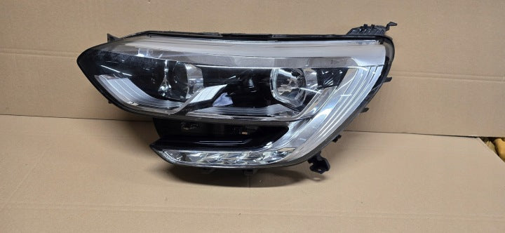 Frontscheinwerfer Renault Megane IV 260603157R Links Scheinwerfer Headlight SCH4334826703yg