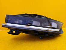 Laden Sie das Bild in den Galerie-Viewer, Frontscheinwerfer VW Passat 3JD941035 LED Links Scheinwerfer Headlight SCH4337177835zp