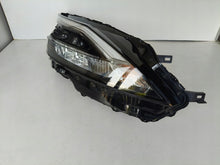 Laden Sie das Bild in den Galerie-Viewer, Frontscheinwerfer Nissan Qashqai III 100-8D02G Rechts Scheinwerfer Headlight SCH4337387153fs